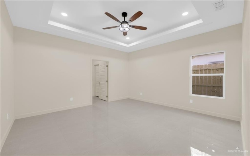 2908 E Uva Avenue, Hidalgo, TX 78557, 3 Bedrooms Bedrooms, ,2 BathroomsBathrooms,Residential,For Sale,2908 E Uva Avenue,0,482606