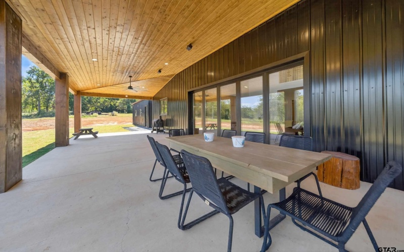 19778 CR 444, Lindale, TX 75771, 5 Bedrooms Bedrooms, ,3 BathroomsBathrooms,Residential,For Sale,19778 CR 444,0,25014844