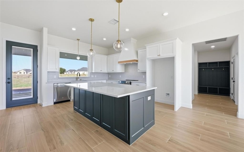 1033 Arbor Vista Drive, Azle, TX 76023, 4 Habitaciones Habitaciones , ,2 BañosBaños,Residential,En Venta,1033 Arbor Vista Drive,0,21078689