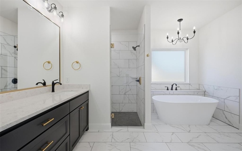 1033 Arbor Vista Drive, Azle, TX 76023, 4 Habitaciones Habitaciones , ,2 BañosBaños,Residential,En Venta,1033 Arbor Vista Drive,0,21078689