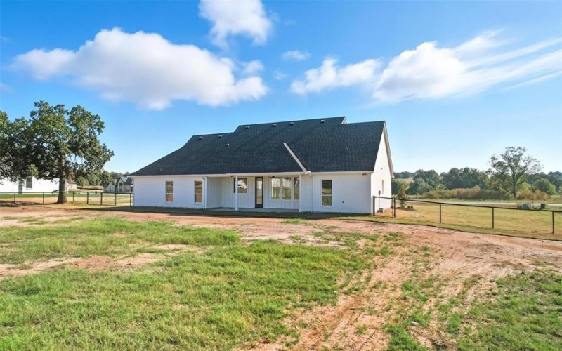 1033 Arbor Vista Drive, Azle, TX 76023, 4 Habitaciones Habitaciones , ,2 BañosBaños,Residential,En Venta,1033 Arbor Vista Drive,0,21078689