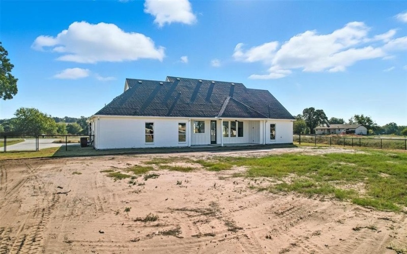 1033 Arbor Vista Drive, Azle, TX 76023, 4 Habitaciones Habitaciones , ,2 BañosBaños,Residential,En Venta,1033 Arbor Vista Drive,0,21078689