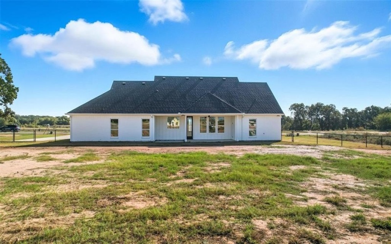 1033 Arbor Vista Drive, Azle, TX 76023, 4 Habitaciones Habitaciones , ,2 BañosBaños,Residential,En Venta,1033 Arbor Vista Drive,0,21078689