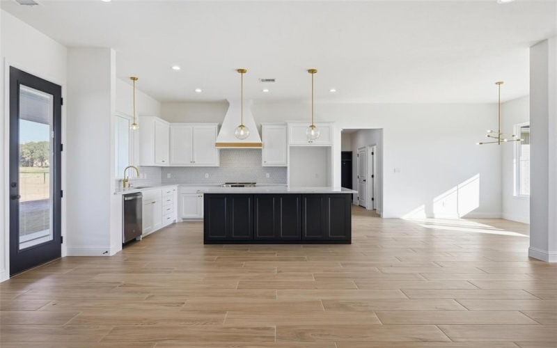 1033 Arbor Vista Drive, Azle, TX 76023, 4 Habitaciones Habitaciones , ,2 BañosBaños,Residential,En Venta,1033 Arbor Vista Drive,0,21078689