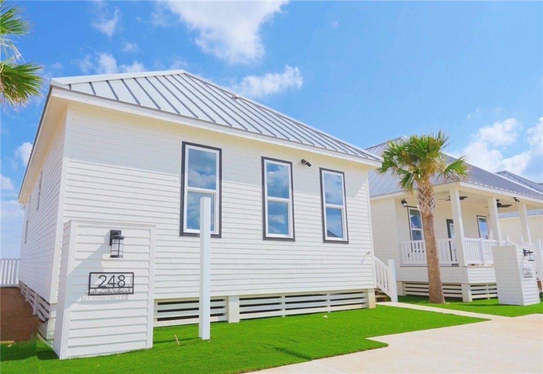248 St. John Circle, Port Aransas, TX 78373, 3 Bedrooms Bedrooms, ,2 BathroomsBathrooms,Residential,For Sale,248 St. John Circle,0,465920