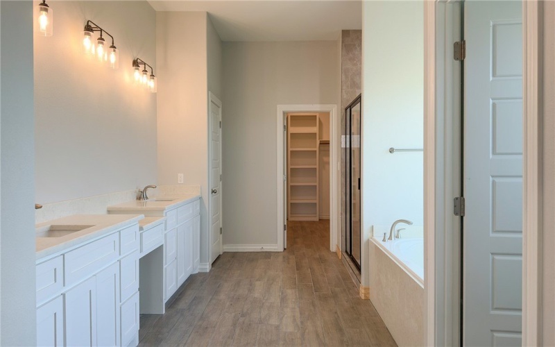 103 Moon Stone, Portland, TX 78374, 4 Habitaciones Habitaciones , ,2 BañosBaños,Residential,En Venta,103 Moon Stone,0,465951