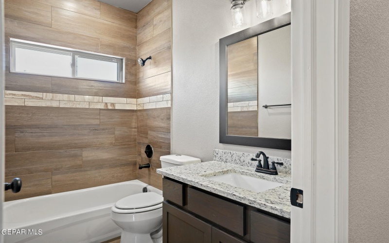 2501 TONY HARPER Street, El Paso, TX 79938, 4 Habitaciones Habitaciones , ,2 BañosBaños,Residential,En Venta,2501 TONY HARPER Street,0,886783