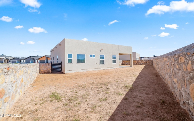7409 Norte Mesa Ln, El Paso, TX 79934, 4 Habitaciones Habitaciones , ,2 BañosBaños,Residential,En Venta,7409 Norte Mesa Ln,0,931533