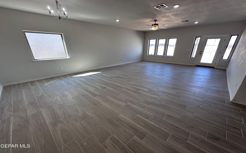 14528 Johnny Mata Drive, El Paso, TX 79938, 4 Habitaciones Habitaciones , ,1 BañoBaños,Residential,En Venta,14528 Johnny Mata Drive,0,931560