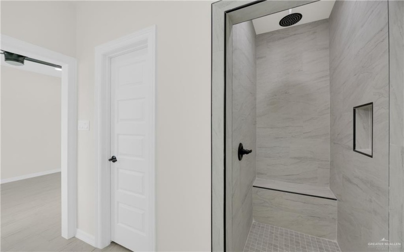 203 S 17th Street, Donna, TX 78537, 4 Bedrooms Bedrooms, ,2 BathroomsBathrooms,Residential,For Sale,203 S 17th Street,0,482664