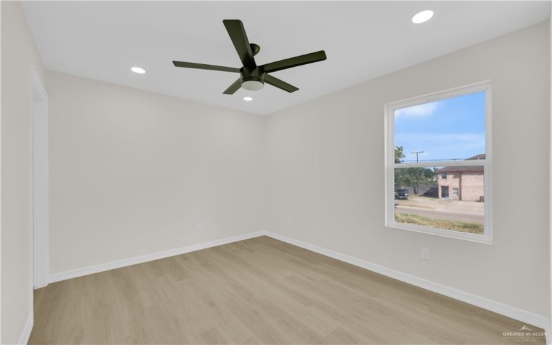 203 S 17th Street, Donna, TX 78537, 4 Bedrooms Bedrooms, ,2 BathroomsBathrooms,Residential,For Sale,203 S 17th Street,0,482664