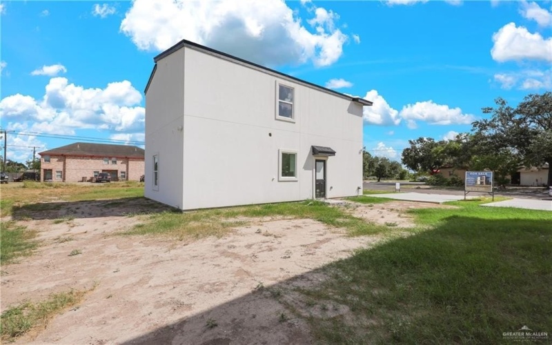 203 S 17th Street, Donna, TX 78537, 4 Bedrooms Bedrooms, ,2 BathroomsBathrooms,Residential,For Sale,203 S 17th Street,0,482664