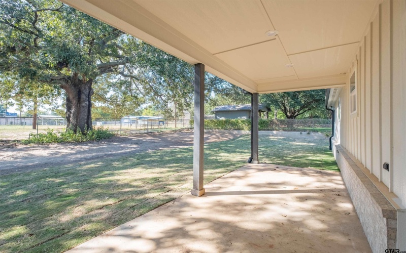 1003 Karen Dr, Lindale, TX 75771, 3 Bedrooms Bedrooms, ,2 BathroomsBathrooms,Residential,For Sale,1003 Karen Dr,0,25014908