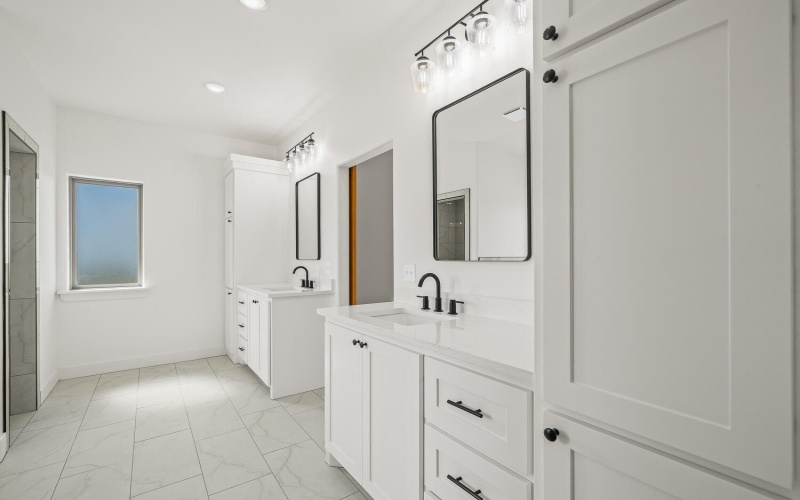 1214 W Hardin, Lubbock, TX 79403, 3 Habitaciones Habitaciones , ,2 BañosBaños,Residential,En Venta,1214 W Hardin,0,202561402