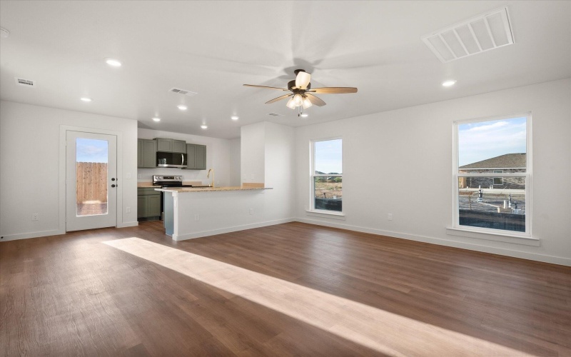 13908 Flint Avenue, Lubbock, TX 79423, 2 Habitaciones Habitaciones , ,2 BañosBaños,Residential,En Venta,13908 Flint Avenue,0,202561426