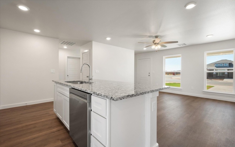 8302 24th Street, Lubbock, TX 79407, 3 Habitaciones Habitaciones , ,2 BañosBaños,Residential,En Venta,8302 24th Street,0,202561429