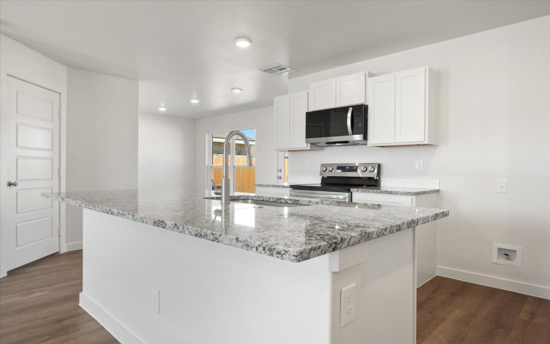 8302 24th Street, Lubbock, TX 79407, 3 Habitaciones Habitaciones , ,2 BañosBaños,Residential,En Venta,8302 24th Street,0,202561429