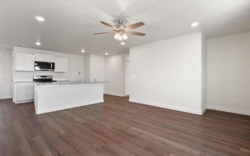 8302 24th Street, Lubbock, TX 79407, 3 Habitaciones Habitaciones , ,2 BañosBaños,Residential,En Venta,8302 24th Street,0,202561429