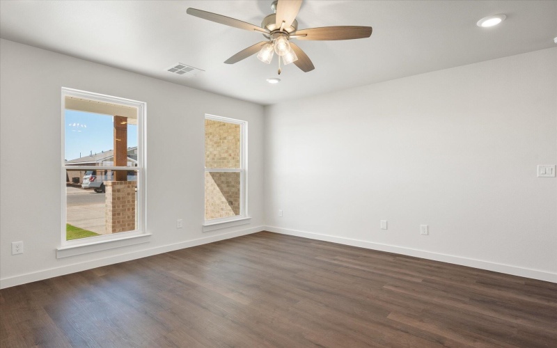 8302 24th Street, Lubbock, TX 79407, 3 Habitaciones Habitaciones , ,2 BañosBaños,Residential,En Venta,8302 24th Street,0,202561429
