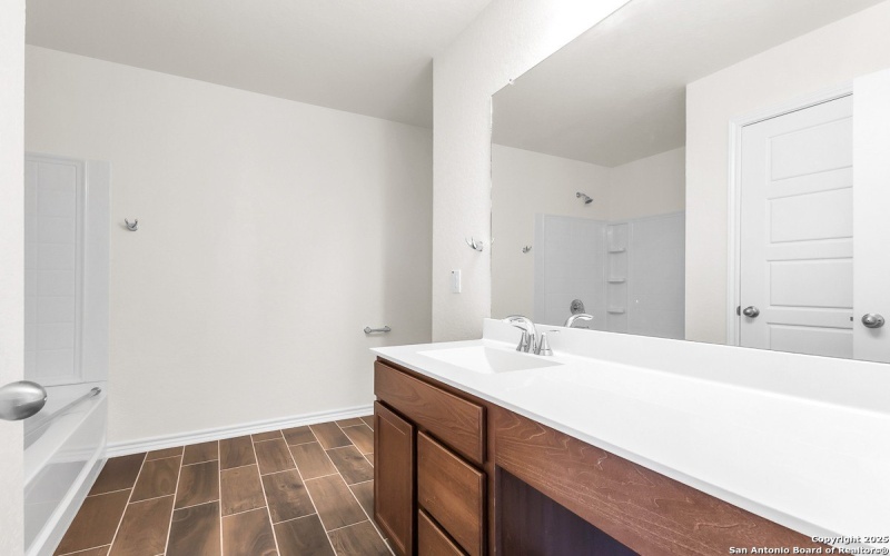 4662 OTRA OTRA DRIVE, San Antonio, TX 78221, 3 Habitaciones Habitaciones , ,2 BañosBaños,Residential,En Venta,4662 OTRA OTRA DRIVE,0,1912951