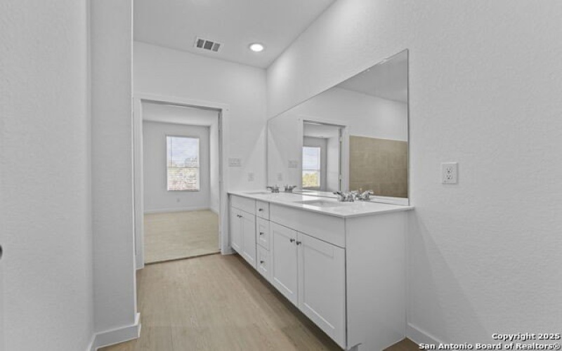 14950 Taradeau, San Antonio, TX 78254, 4 Bedrooms Bedrooms, ,3 BathroomsBathrooms,Residential,For Sale,14950 Taradeau,0,1913061