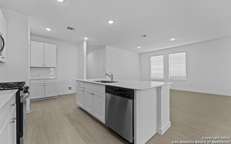 14950 Taradeau, San Antonio, TX 78254, 4 Bedrooms Bedrooms, ,3 BathroomsBathrooms,Residential,For Sale,14950 Taradeau,0,1913061