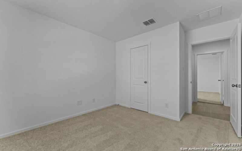 7614 Bohemian Grove, San Antonio, TX 78227, 4 Habitaciones Habitaciones , ,2 BañosBaños,Residential,En Venta,7614 Bohemian Grove,0,1913126