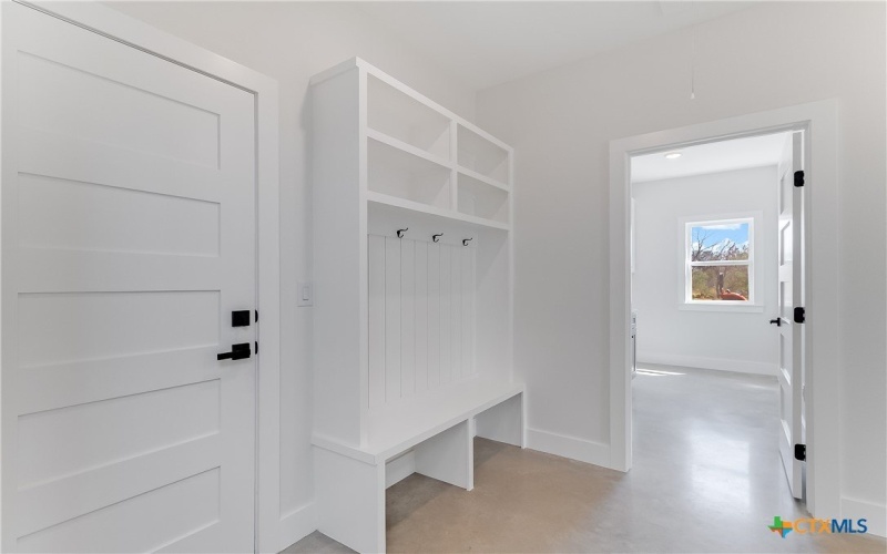 155 W Hickory Drive, Granite Shoals, TX 78654, 4 Bedrooms Bedrooms, ,3 BathroomsBathrooms,Residential,For Sale,155 W Hickory Drive,0,594553