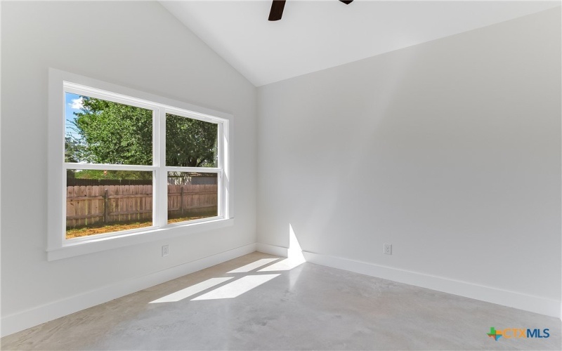 155 W Hickory Drive, Granite Shoals, TX 78654, 4 Bedrooms Bedrooms, ,3 BathroomsBathrooms,Residential,For Sale,155 W Hickory Drive,0,594553