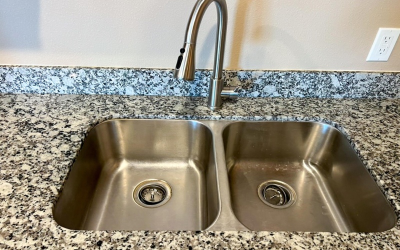 3118 E Cornell Street, Lubbock, TX 79403, 3 Bedrooms Bedrooms, ,2 BathroomsBathrooms,Residential,For Sale,3118 E Cornell Street,0,202561450