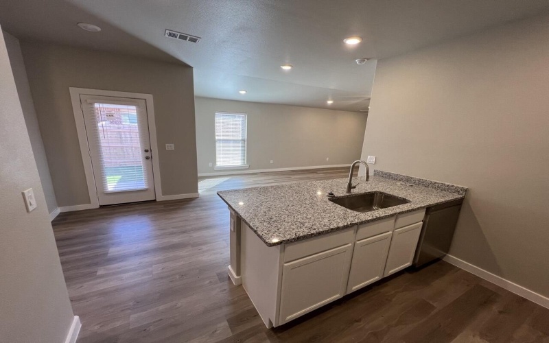 2005 Corpus Avenue unit: B #B, Wolfforth, TX 79382, 3 Bedrooms Bedrooms, ,2 BathroomsBathrooms,Residential,For Sale,2005 Corpus Avenue unit: B,0,202561456