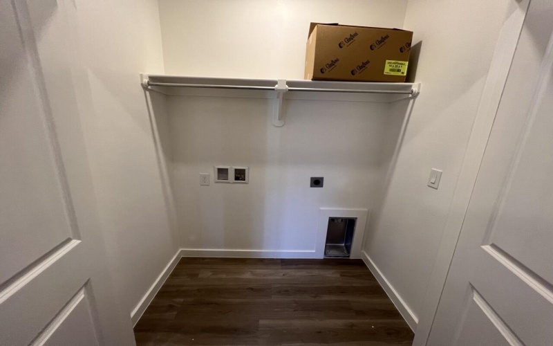 2005 Corpus Avenue unit: B #B, Wolfforth, TX 79382, 3 Bedrooms Bedrooms, ,2 BathroomsBathrooms,Residential,For Sale,2005 Corpus Avenue unit: B,0,202561456