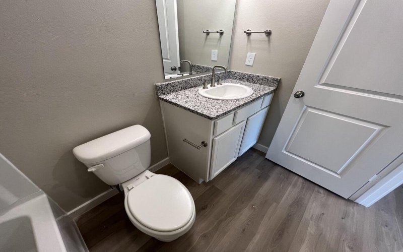 2005 Corpus Avenue unit: B #B, Wolfforth, TX 79382, 3 Bedrooms Bedrooms, ,2 BathroomsBathrooms,Residential,For Sale,2005 Corpus Avenue unit: B,0,202561456