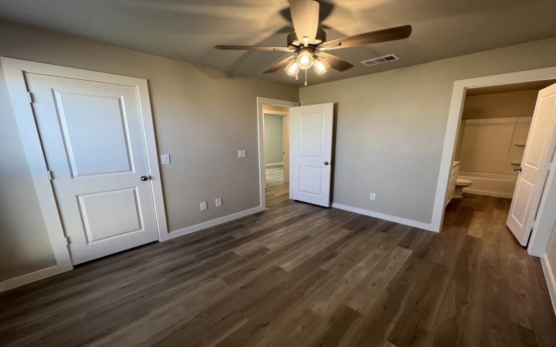 2005 Corpus Avenue unit: B #B, Wolfforth, TX 79382, 3 Bedrooms Bedrooms, ,2 BathroomsBathrooms,Residential,For Sale,2005 Corpus Avenue unit: B,0,202561456
