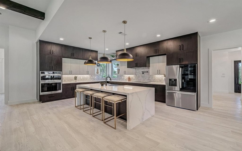 2032 Glenhollow Drive, Weatherford, TX 76088, 4 Habitaciones Habitaciones , ,3 BañosBaños,Residential,En Venta,2032 Glenhollow Drive,0,20948076