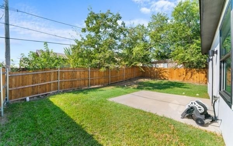2504 Oxford Avenue, Fort Worth, TX 76106, 4 Bedrooms Bedrooms, ,2 BathroomsBathrooms,Residential,For Sale,2504 Oxford Avenue,0,21063008