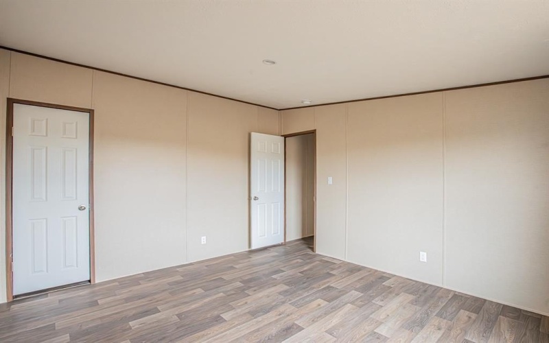 2053 Denver Road, Sunset, TX 76270, 5 Bedrooms Bedrooms, ,3 BathroomsBathrooms,Residential,For Sale,2053 Denver Road,0,21073252