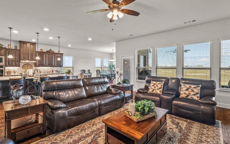 8701 County Road 502, Blue Ridge, TX 75424, 4 Bedrooms Bedrooms, ,5 BathroomsBathrooms,Residential,For Sale,8701 County Road 502,0,21077664