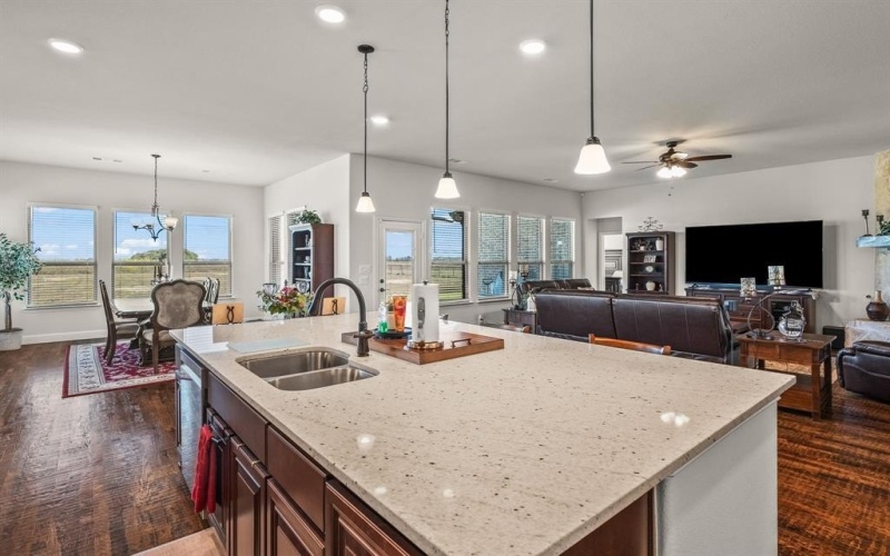 8701 County Road 502, Blue Ridge, TX 75424, 4 Bedrooms Bedrooms, ,5 BathroomsBathrooms,Residential,For Sale,8701 County Road 502,0,21077664