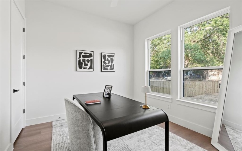 2219 W Lovers Lane, Dallas, TX 75235, 4 Bedrooms Bedrooms, ,3 BathroomsBathrooms,Residential,For Sale,2219 W Lovers Lane,0,21079119