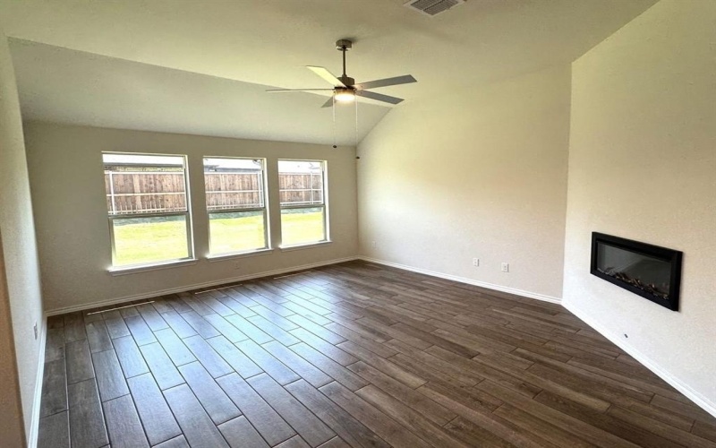 7740 Gatevine Avenue, Joshua, TX 76058, 3 Bedrooms Bedrooms, ,2 BathroomsBathrooms,Residential,For Sale,7740 Gatevine Avenue,0,21079129