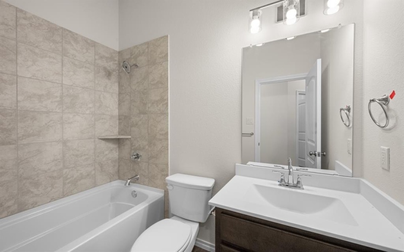 7740 Gatevine Avenue, Joshua, TX 76058, 3 Bedrooms Bedrooms, ,2 BathroomsBathrooms,Residential,For Sale,7740 Gatevine Avenue,0,21079129
