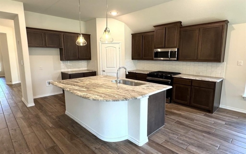 7740 Gatevine Avenue, Joshua, TX 76058, 3 Bedrooms Bedrooms, ,2 BathroomsBathrooms,Residential,For Sale,7740 Gatevine Avenue,0,21079129