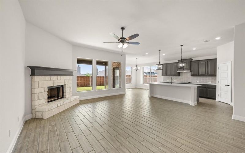 34 Harrier Street, Joshua, TX 76058, 4 Habitaciones Habitaciones , ,2 BañosBaños,Residential,En Venta,34 Harrier Street,0,21079340
