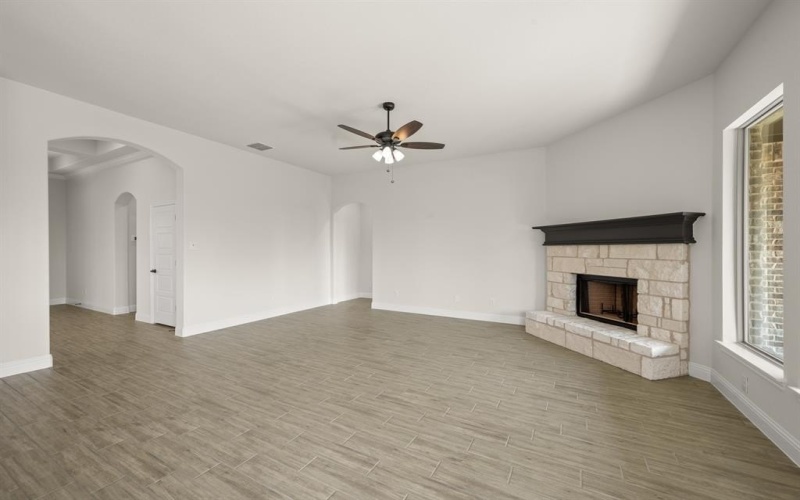 34 Harrier Street, Joshua, TX 76058, 4 Habitaciones Habitaciones , ,2 BañosBaños,Residential,En Venta,34 Harrier Street,0,21079340