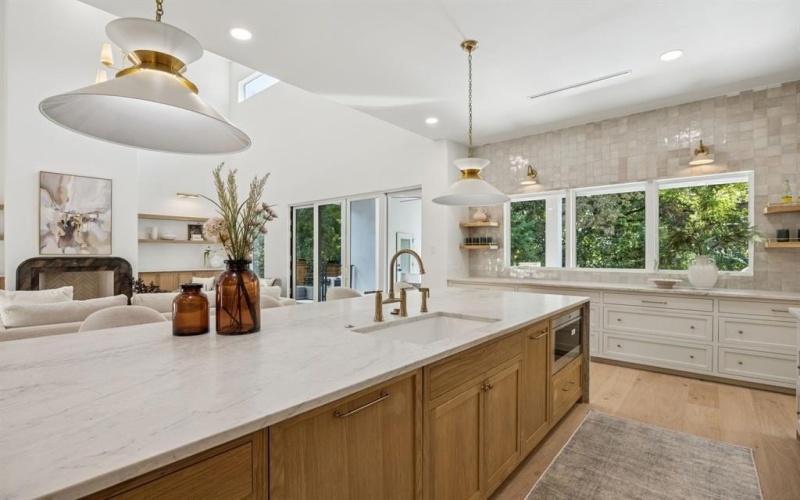 3124 Sperry Street, Dallas, TX 75214, 5 Bedrooms Bedrooms, ,6 BathroomsBathrooms,Residential,For Sale,3124 Sperry Street,0,21079388