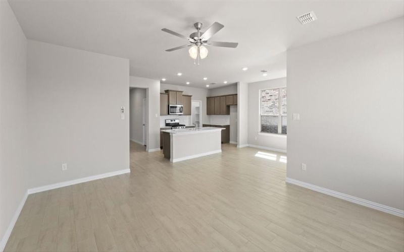 2369 Rams Horn Drive, Waxahachie, TX 75167, 3 Habitaciones Habitaciones , ,2 BañosBaños,Residential,En Venta,2369 Rams Horn Drive,0,21079514