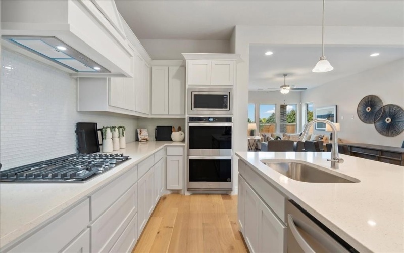 3611 Finnian, Rowlett, TX 75088, 3 Bedrooms Bedrooms, ,2 BathroomsBathrooms,Residential,For Sale,3611 Finnian,0,21079594