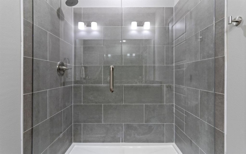 216 Lead Creek Drive, Fort Worth, TX 76131, 4 Habitaciones Habitaciones , ,2 BañosBaños,Residential,En Venta,216 Lead Creek Drive,0,21079645