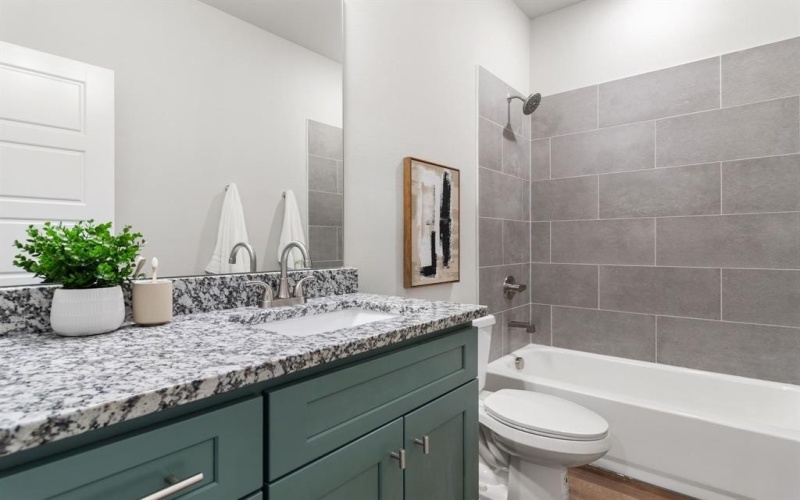 216 Lead Creek Drive, Fort Worth, TX 76131, 4 Habitaciones Habitaciones , ,2 BañosBaños,Residential,En Venta,216 Lead Creek Drive,0,21079645